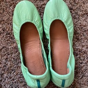 Tieks Mint Green Ballet Flats Size 9
